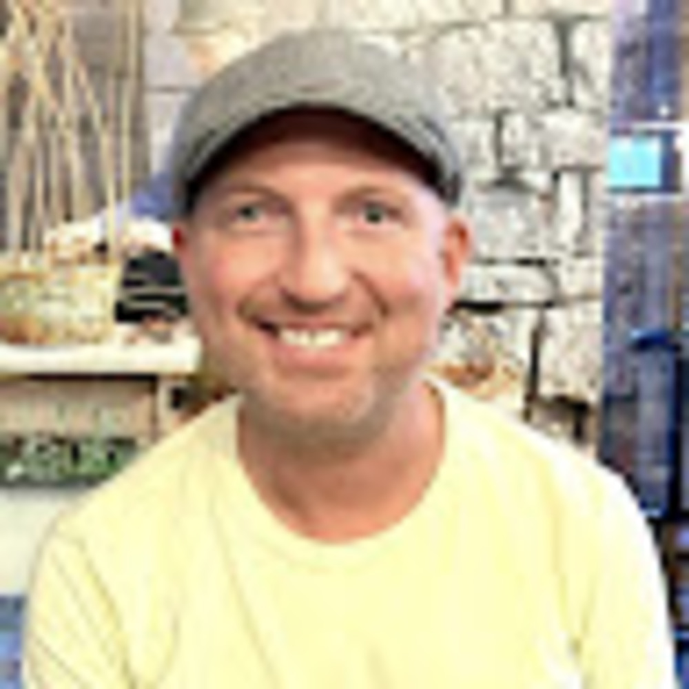 Meet your Posher, Travis